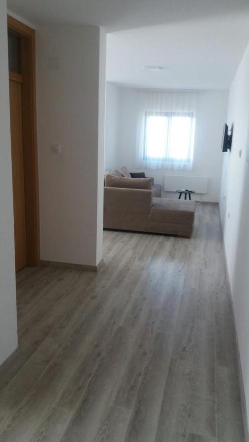Goma Kop Apartmani โคเปานิก ภายนอก รูปภาพ