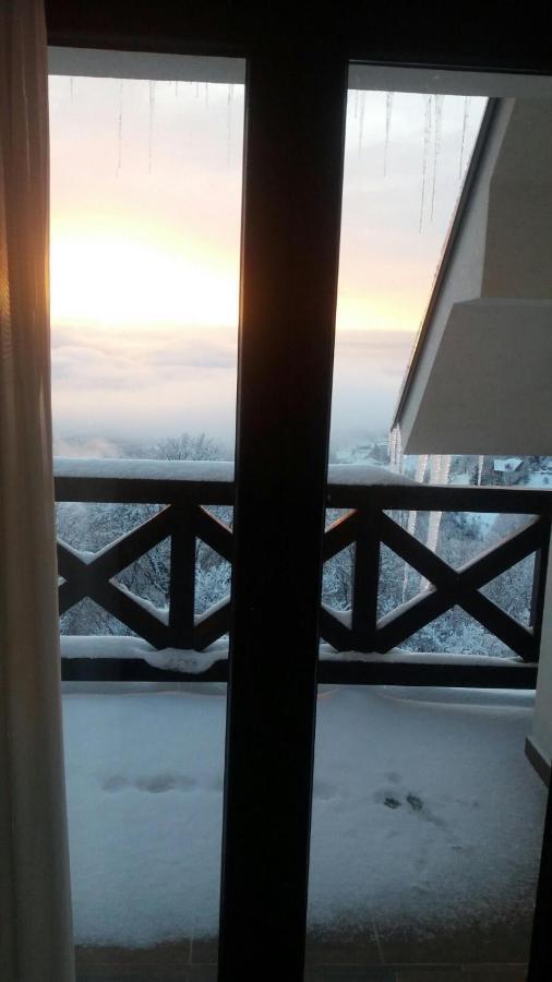 Goma Kop Apartmani โคเปานิก ภายนอก รูปภาพ